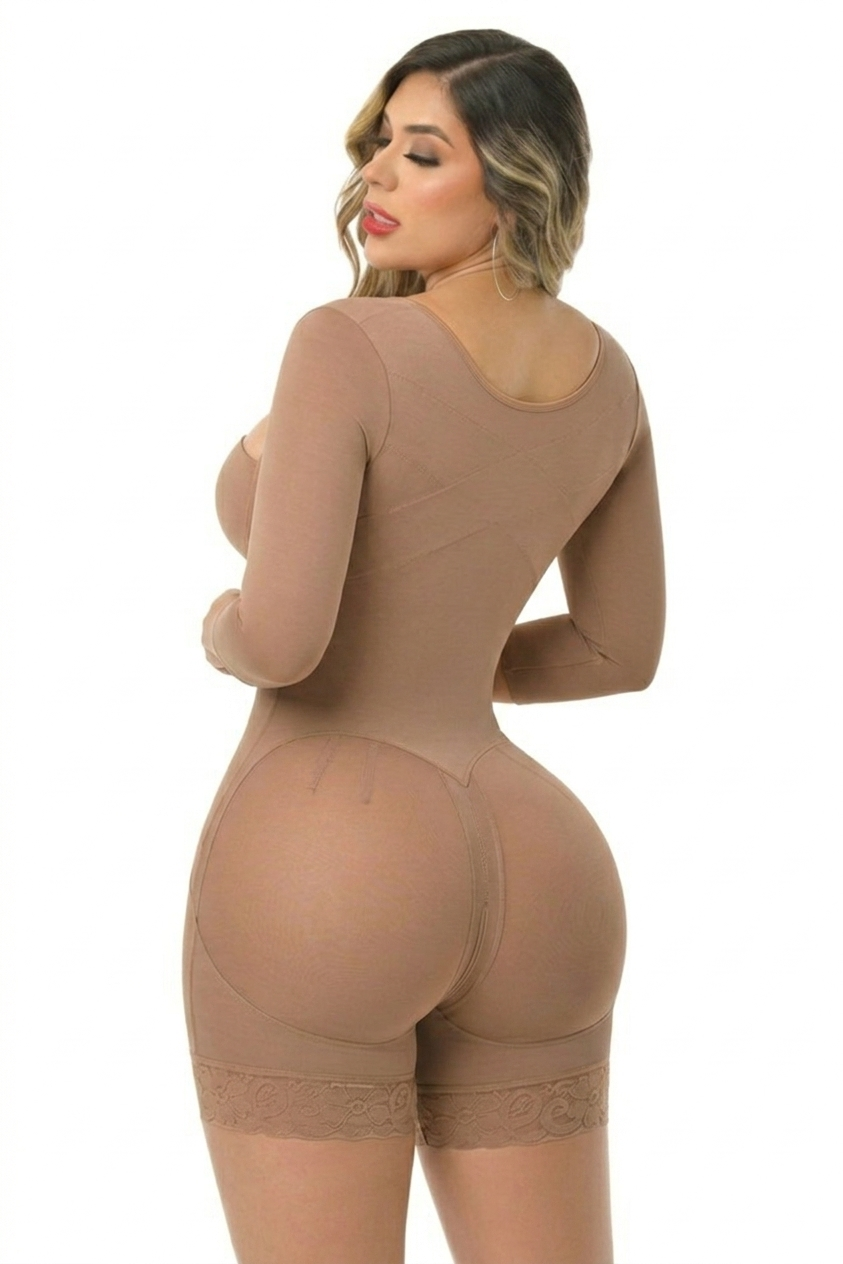 FS9574 FAJA SHORT CON MANGAS DOBLE TALLA CON 3 NIVELES DE AJUSTE EN BROCHES REALCE BOOTYLOVE