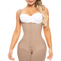 FAJA SHORT MEDIA PIERNA TIRANTE AJUSTABLE Y AJUSTE EN CIERRE CON REALCE MAGIC FP1563