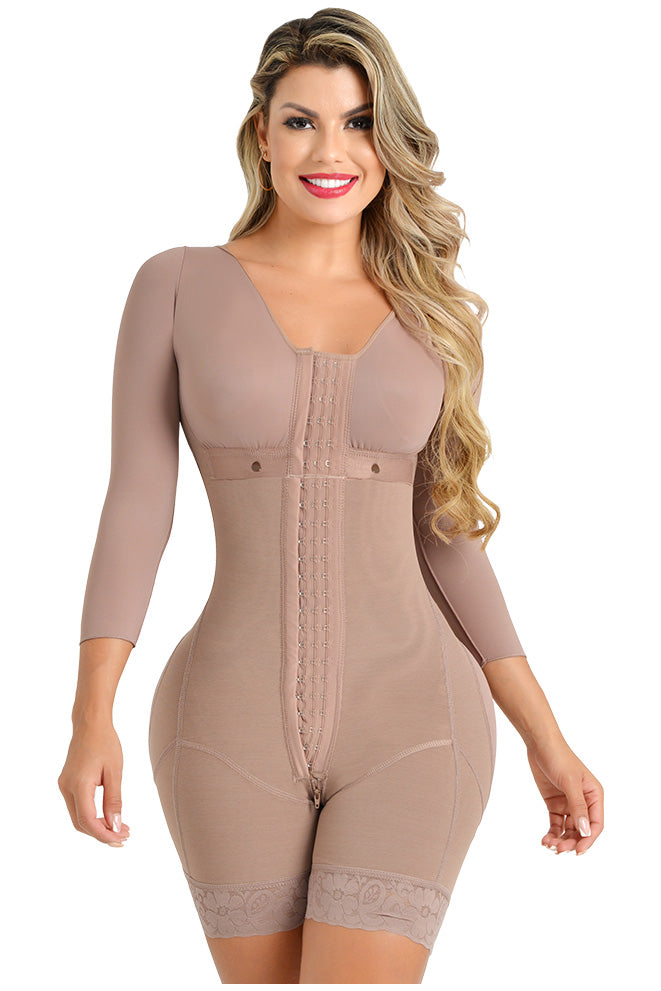 FAJA SHORT CON BRASIER Y MANGAS 3 FILAS MAXIGLUTEOS FP6076